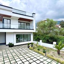 فروش ویلا تریبلکس/ مدارک کامل / 600 متر محدوده بندپی نوشهر