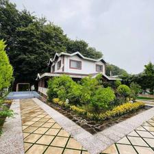 ویلا دوبلکس منطقه برند جنگلی استخر روباز فول فرنیش