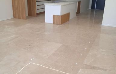 فروش اداری 110 متر در بلوار فردوس شرق