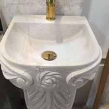 روشویی سنگی تک‌پایه گلدار سنگ هرسین روشویی دکومکور