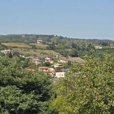 500 متری چسبیده به شهرک پزشکان