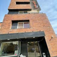 یک زوج موجه جهت نظافت و سرایداری هتل اپارتمان