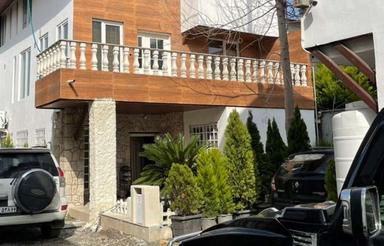 ویلا دوبلکس 320 متری تاپ لوکیشن