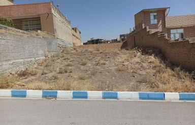 308 متر زمین سنددار در باغبهادران رحمت آباد، عرض12