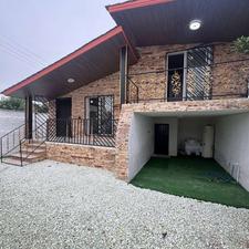 ویلا دوبلکس قدیمی بااصالت 230زمین3خواب ولی اباد