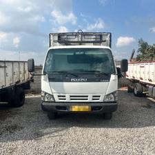 ایسوزو 8 تن مدل 87