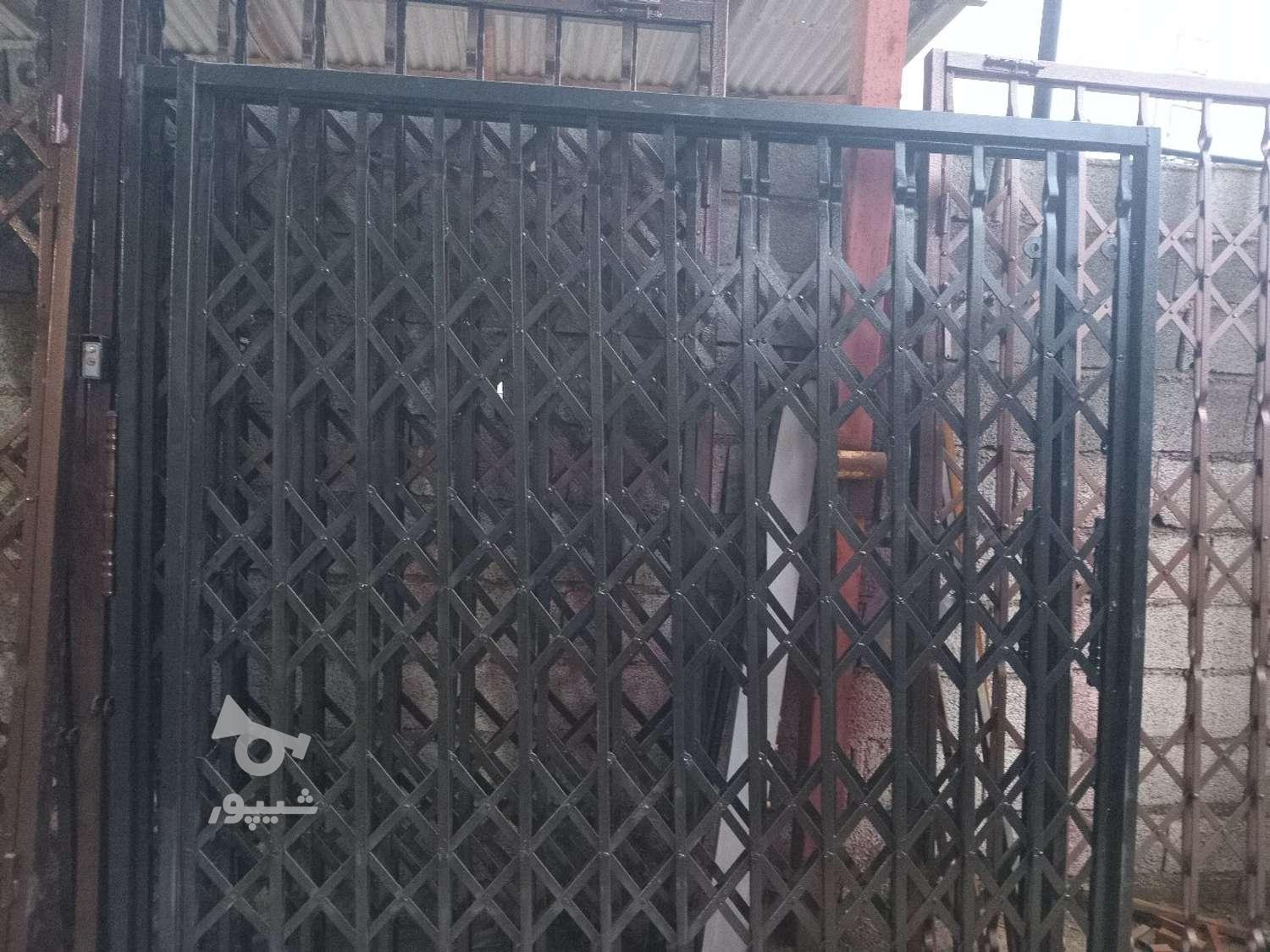 تولیدی وپخش درب آکاردئونی وحفاظ وانواع پله گردون ومدرن