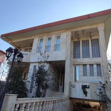 فروش ویلا400مترزمین633متربنا5خواب منطقه شکتا