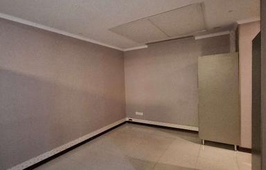 300 متر/سند اداری/3 پارکینگ/بَر خیابان