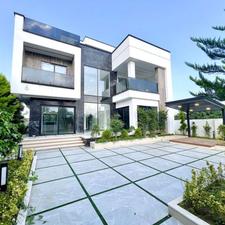 فروش ویلا 410 متر در لتینگان،نوشهر با آسانسور و استخر