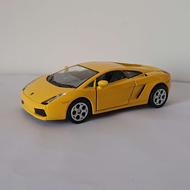 اسباب بازی ماشین فلزی