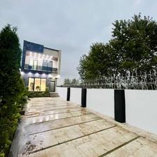 ویلادوبلکس«منطقه برند»«حیاط دار»