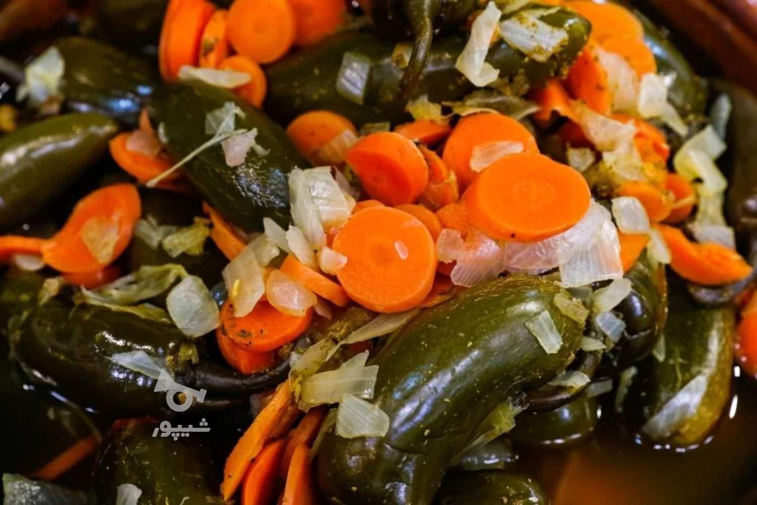 ترشی خوشمزه در یزد فروش دارم