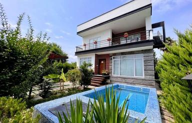 400 متر ویلای استخردار/مبله/شهرکی سیاهرود