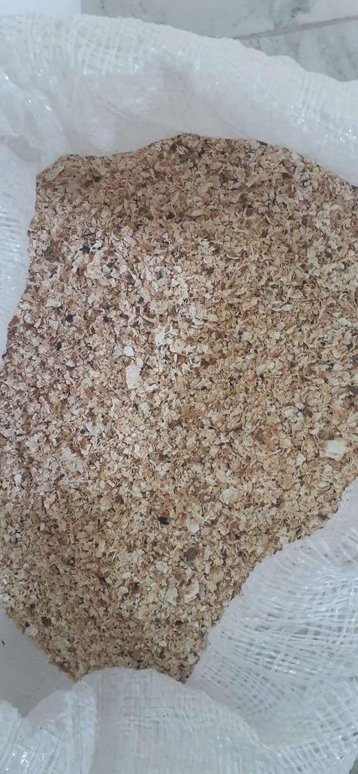 نان خشک سوخاری مخصوص پرنده ومرغ