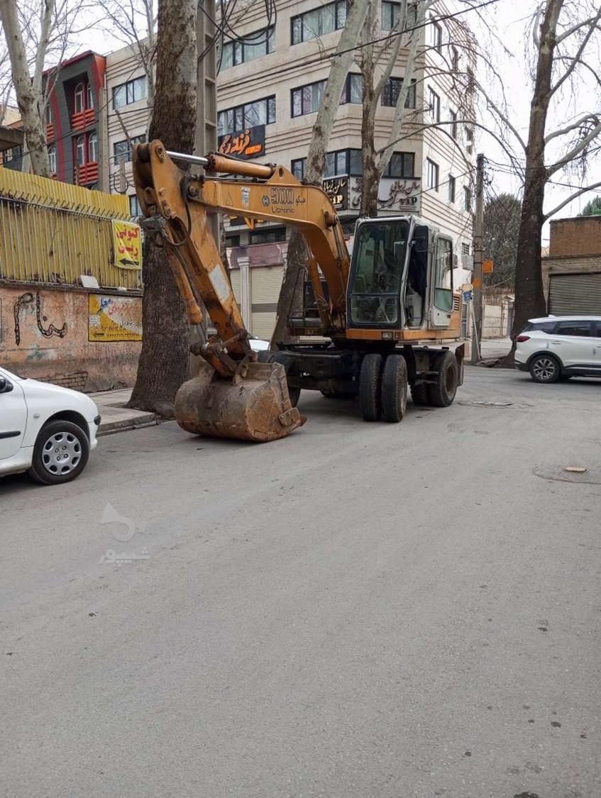 راننده بیل لاستیکی هستم - hn66
