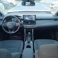 تویوتا کرولا کراس هیبرید 2024 سفید