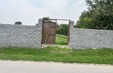 هزارمتر زمین بر آسفالت