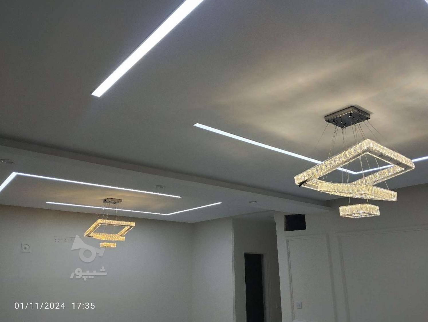 برقکار،خدمات برقی،نور خطی ،نصب لوستر ،سینی کشی،تابلو