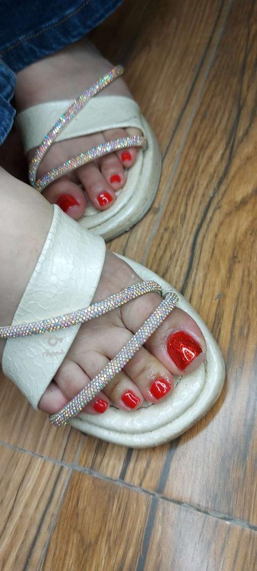 کاشت ناخن و ترمیم ناخن