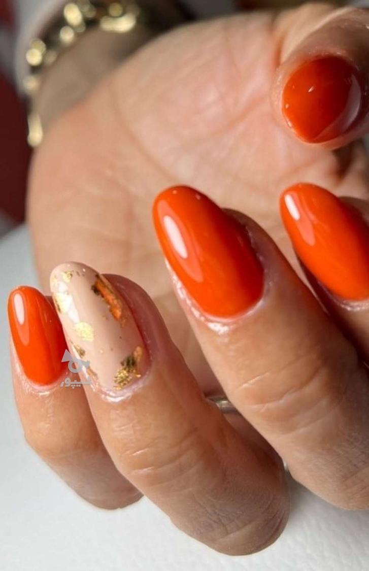 کاشت ناخن و ترمیم ناخن