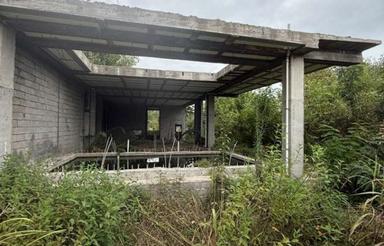 فروش ویلا 140 متری نیمه کاره با پروانه ساخت وسند تک برگ