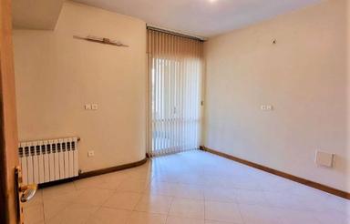 اجاره آپارتمان 130 متر در نظر میانی