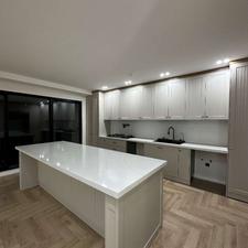 ورودی مستقل هوشمند در خیابان کارگر پارکینگ 2خودرو