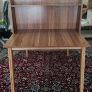 میز تحریر مطالعه