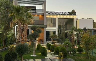 ویلا در تهراندشت 1100 متری سرخاب تریپلکس مدرن