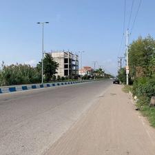 100 متر زمین تجاری بر خیابان اصلی