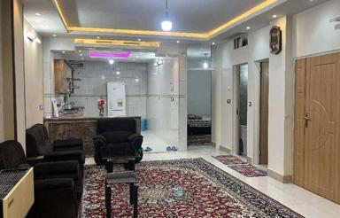 اجاره روزانه 100 متر در خ علامه امینی.خ کلمان