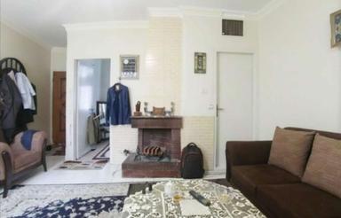 218غرب بلوار،40متر 1خواب،پارکینگ و انباری،حتی مجرد