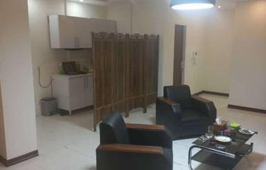 واحد تجاری80 متر ارزنده‌خوش‌ادرس‌بر اصلی‌بلوار‌‌طالقانی