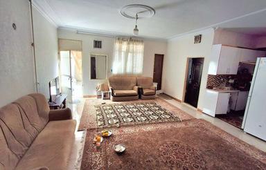 130متر‌ همکف‌/ بلوار امامزاده‌/ بَر خ امیرکبیر