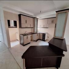 فروش آپارتمان 100 متر در شریعتی