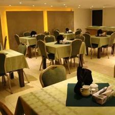 تالار فروشی 3900متری لوکیشن عالی