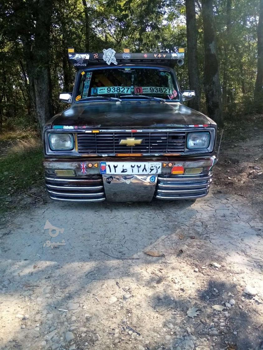 مزدا وانت دارم باهاش کار میکنم