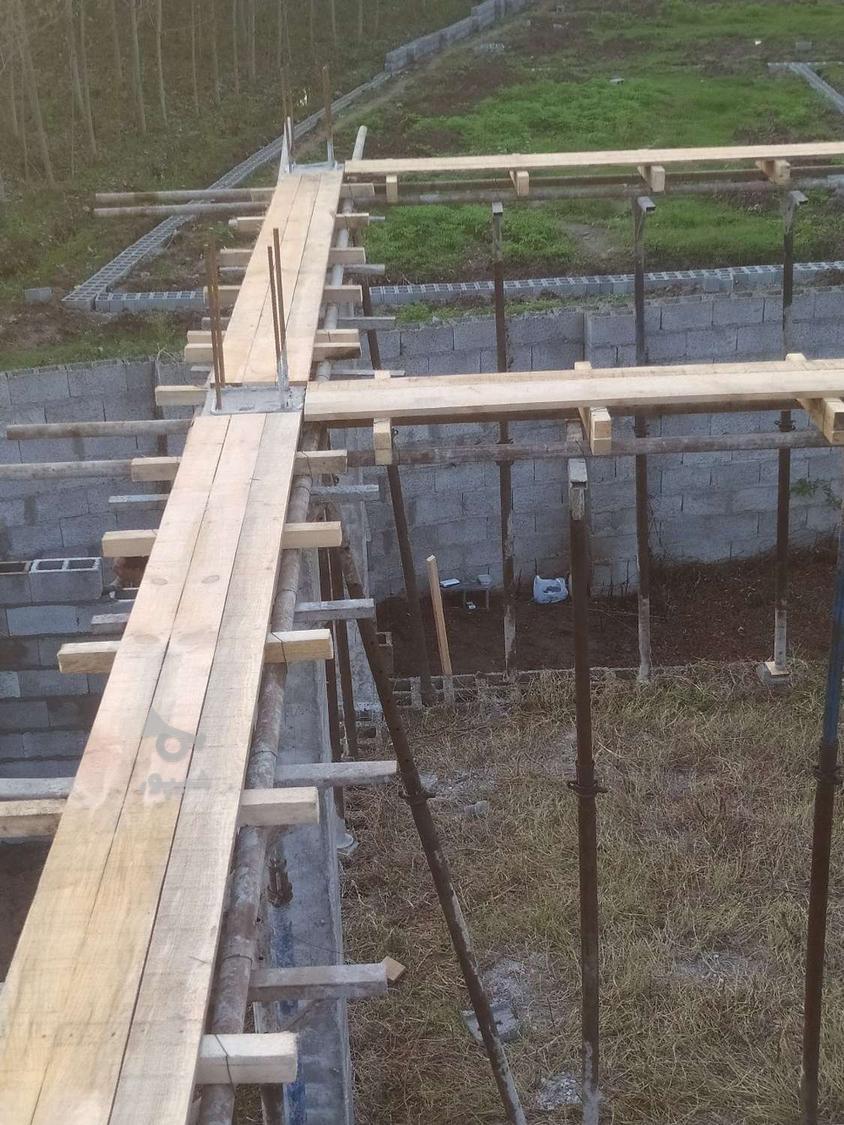 اجرای کار آرماتوربندی بندی واستخر