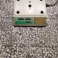 ترازوی دیجیتالی پشت وانتی جهت کاسبی