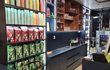 واگذاری کافه فست فود در بهترین جای تاکستان