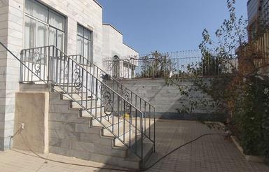 فروش ویلا 220 متر در فاز 3 جنوبی محله 9 خاص