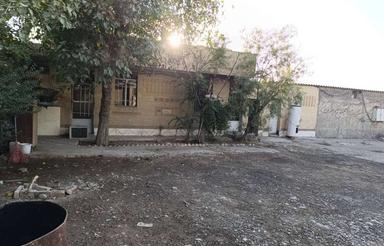 3000متر چهار دیواری با 400 متر سالن