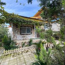 فروش ویلا 260 متر در کلوده نیم پیلوت مشجر