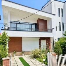 فروش ویلا 200متری شهرکی به قیمت در رویان