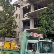 کارگر پمپ بتن