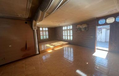 اجاره خانه حیاط دار 250 متری در خیابان نور مناسب مشاغل