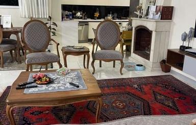 فروش آپارتمان 123 متر در چهارباغ بالا نظر شرقی