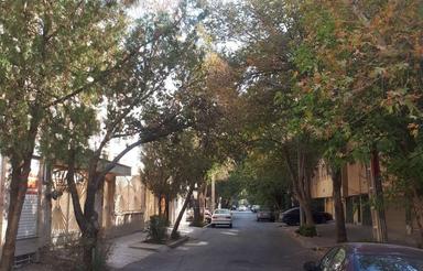 اپارتمان 100 متری خوش نقشه و با ارامش