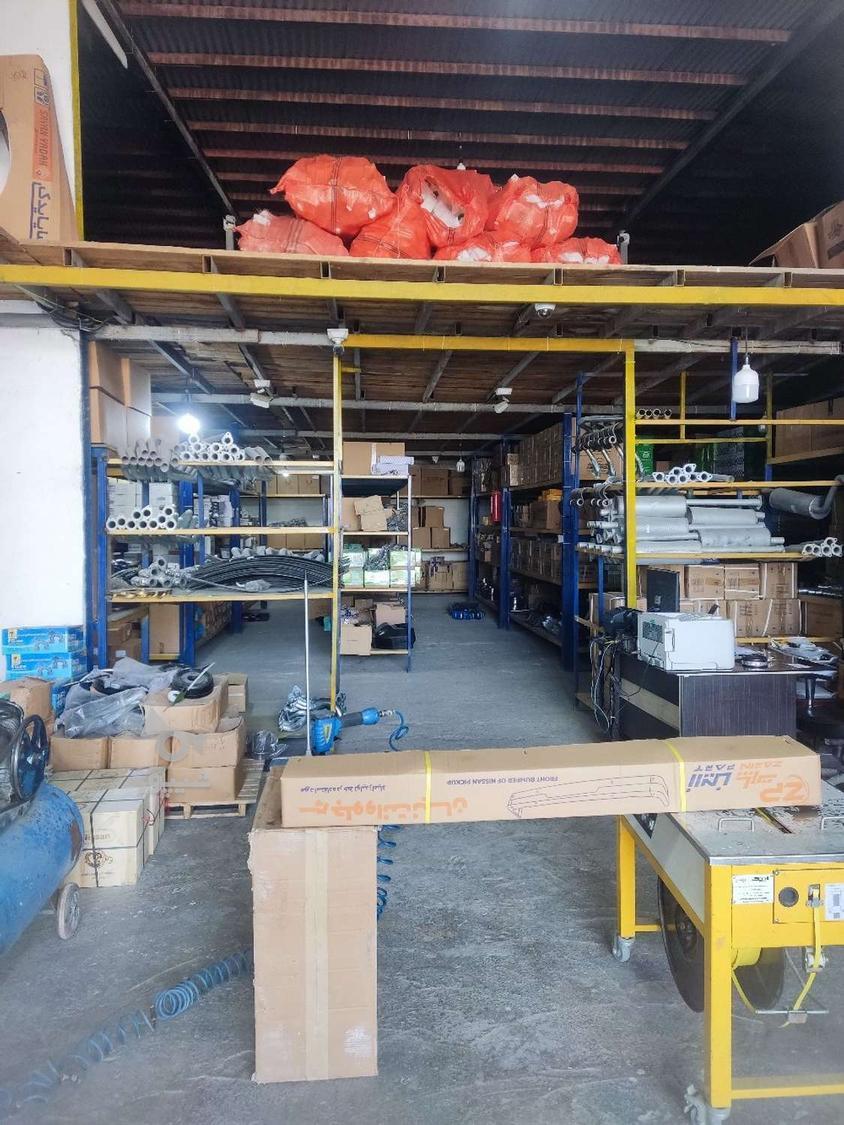 نیازمند چند نیروی کار جهت کار در انبار لوازم یدکی - amir